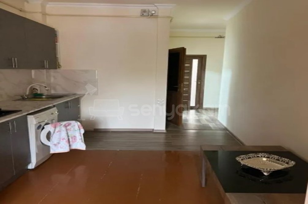 2 Սենյականոց Բնակարան Քարե Շենքում, 65քմ, 3/5 հարկ, Կապիտալ Վերանորոգված