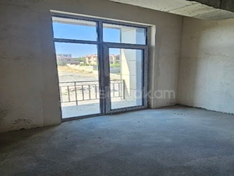 2 Սենյականոց Բնակարան Նորակառույցում, 55քմ, 2/4 հարկ, Զրոյական Վիճակում