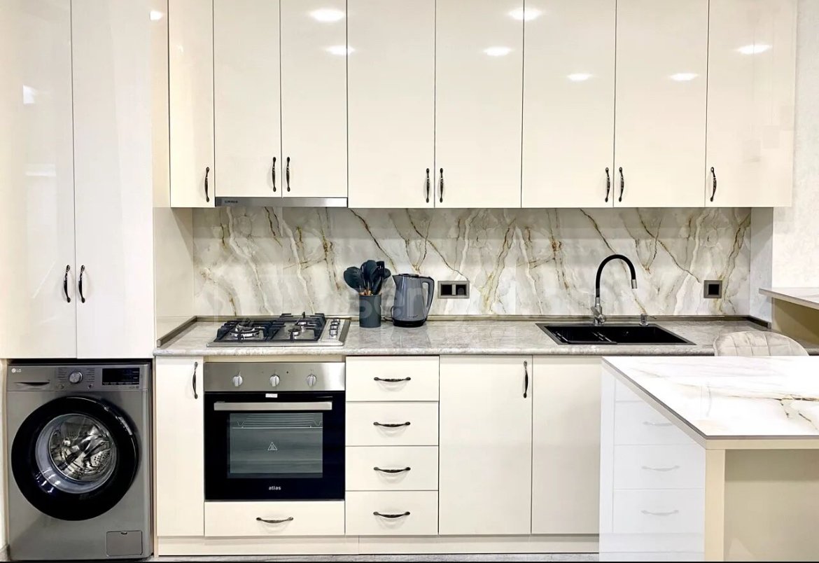 3 Սենյականոց Բնակարան Նորակառույցում, 116քմ, 2/4 հարկ, Դիզայներական Վերանորոգված, Կահավորված, Արևկող