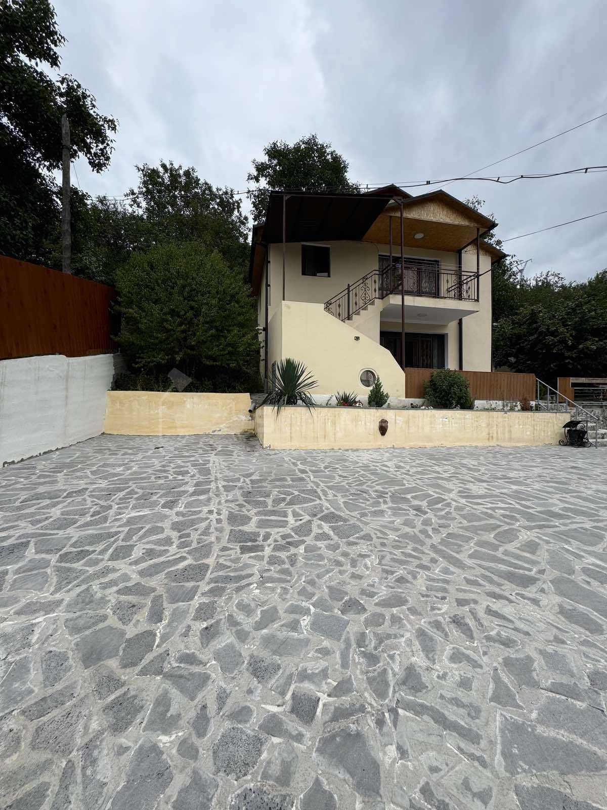 5 Սենյականոց Շքեղ Առանձնատուն, 150քմ, Լողավազանով