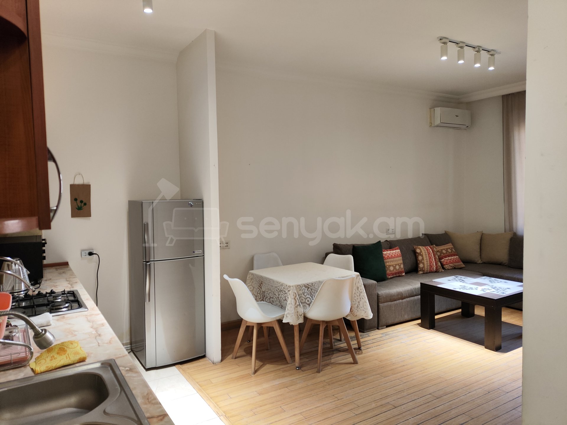 2 Սենյականոց Բնակարան, 56քմ, 8/14 հարկ, Կապիտալ Վերանորոգված