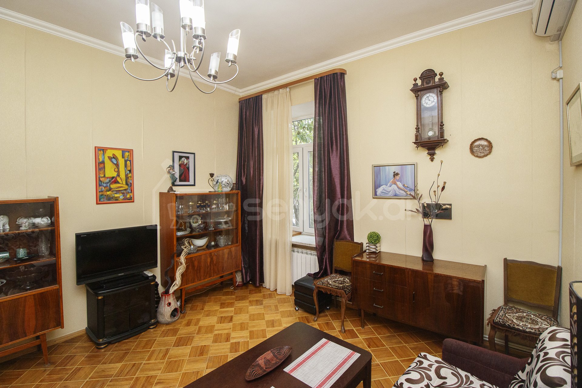 2 Սենյականոց Բնակարան Քարե Շենքում, 60քմ, 2/4 հարկ, Կապիտալ Վերանորոգված