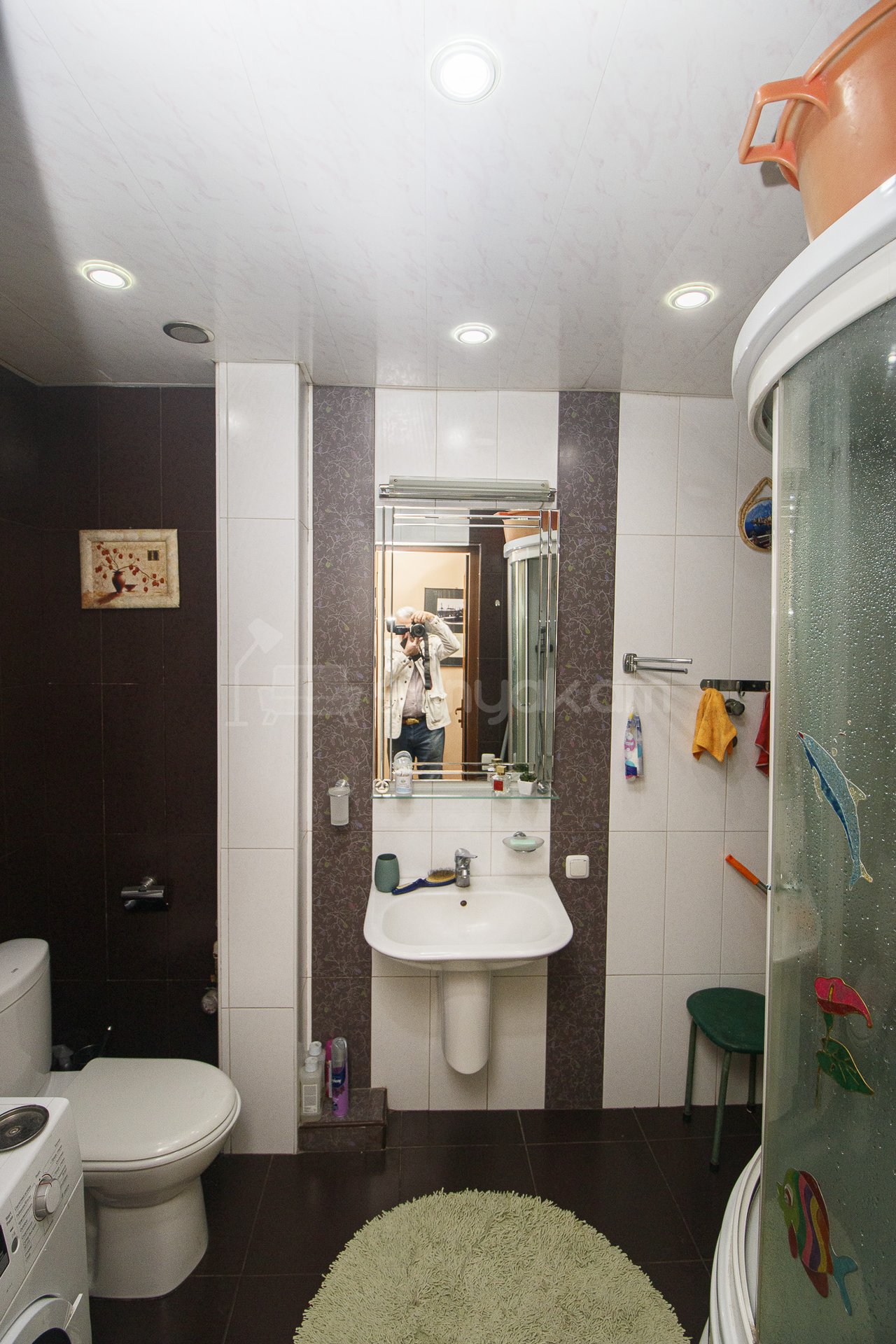 2 Սենյականոց Բնակարան Քարե Շենքում, 60քմ, 2/4 հարկ, Կապիտալ Վերանորոգված