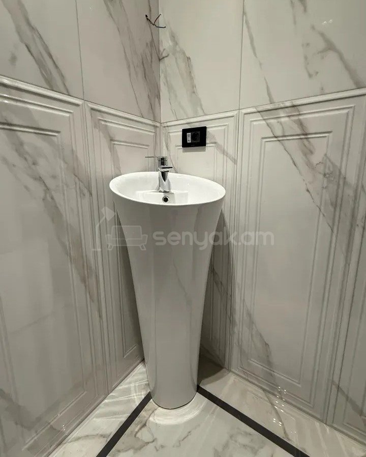 3 Սենյականոց Բնակարան Նորակառույցում, 105քմ, 8/14 հարկ, Դիզայներական Վերանորոգված