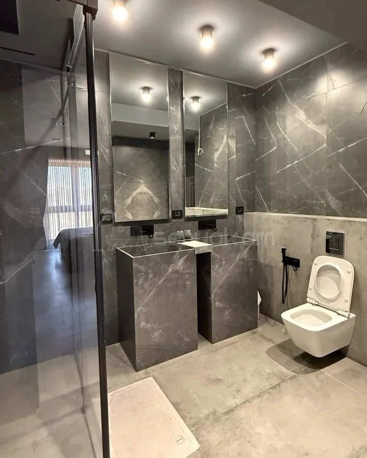 3 Սենյականոց Բնակարան Նորակառույցում, 105քմ, 8/14 հարկ, Դիզայներական Վերանորոգված