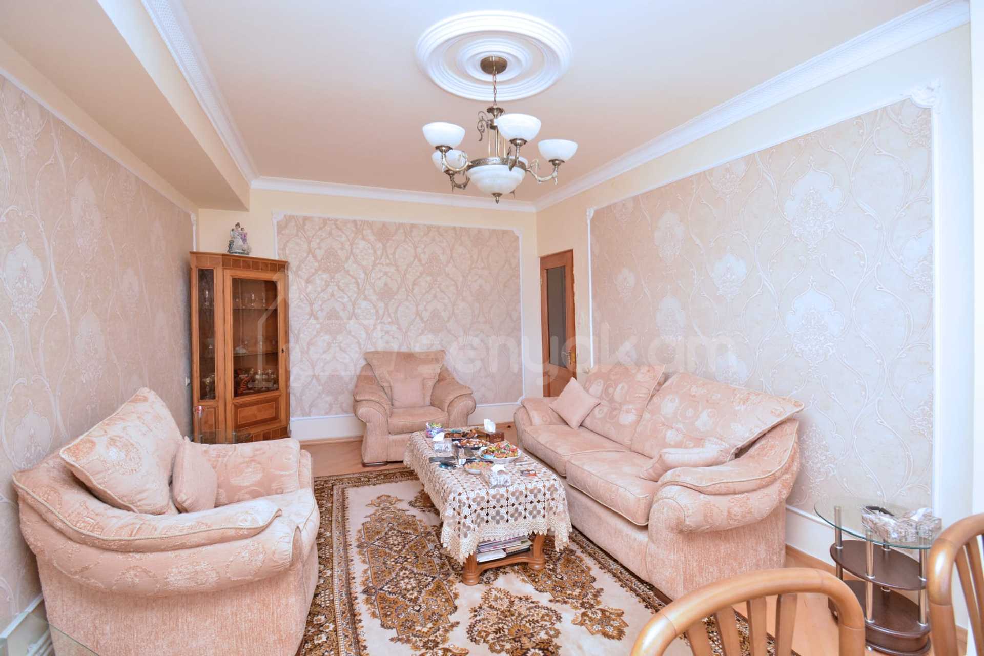 2 Սենյականոց Բնակարան, 60քմ, 4/9 հարկ, Կապիտալ Վերանորոգված