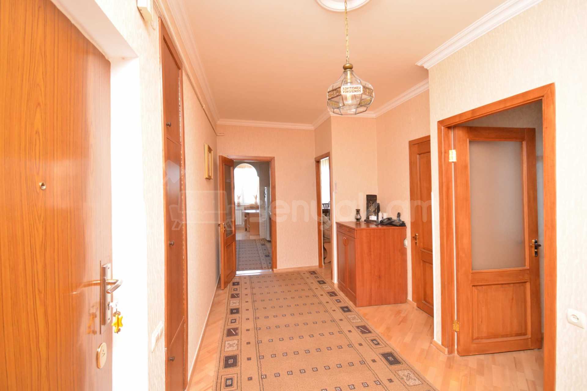 2 Սենյականոց Բնակարան, 60քմ, 4/9 հարկ, Կապիտալ Վերանորոգված