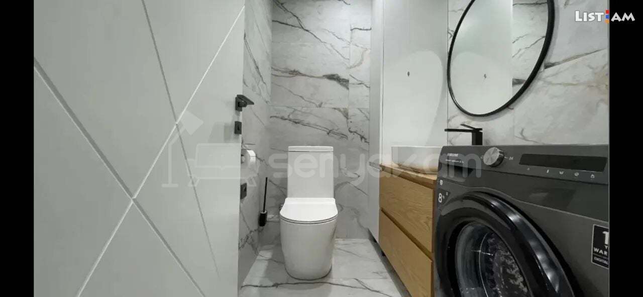 3 Սենյականոց Բնակարան Քարե Շենքում, 115քմ, 4/5 հարկ, Դիզայներական Վերանորոգված