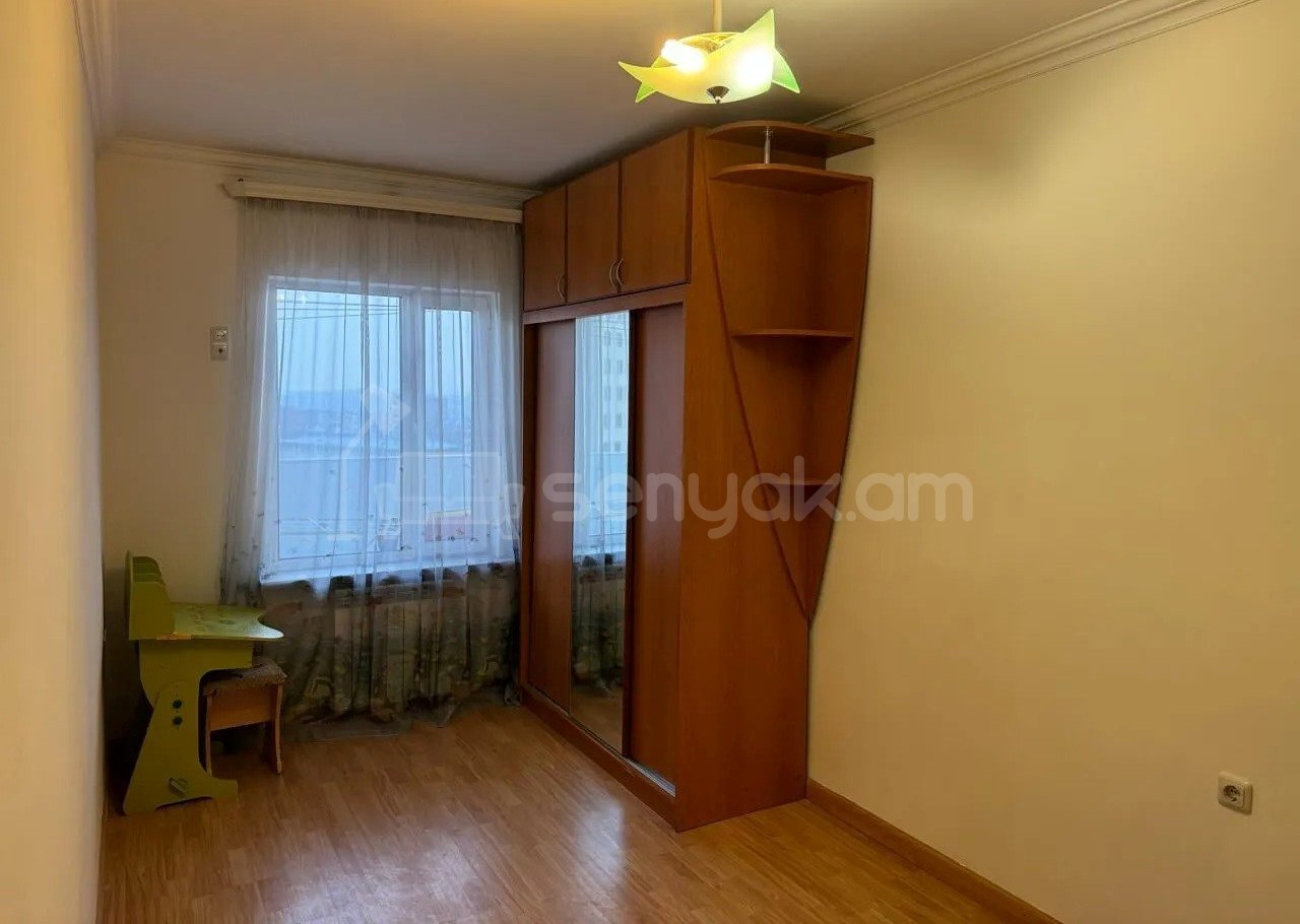 3 Սենյականոց Բնակարան, 95քմ, 6/12 հարկ, Կապիտալ Վերանորոգված