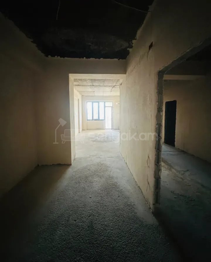 3 Սենյականոց Բնակարան Նորակառույցում, 80քմ, 12/12 հարկ, Զրոյական Վիճակում