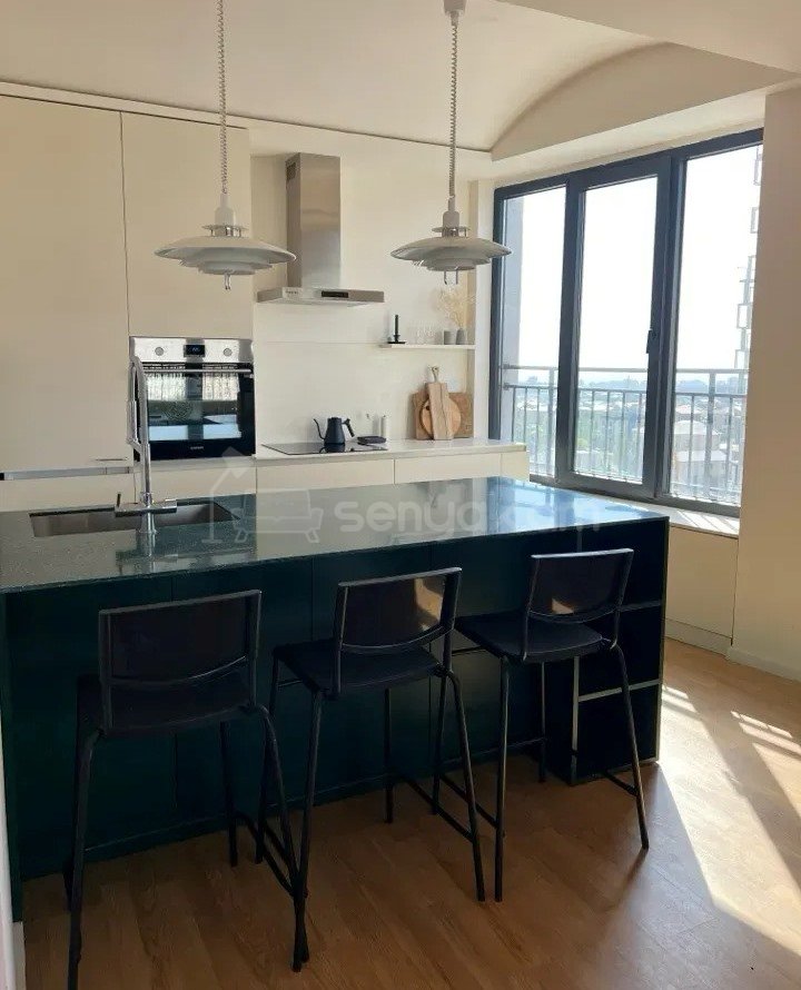 3 Սենյականոց Բնակարան Նորակառույցում, 93քմ, 12/15 հարկ, Կապիտալ Վերանորոգված