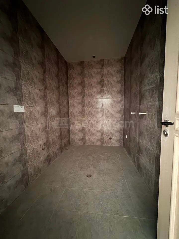 4 Սենյականոց Բնակարան, 123քմ, 6/15 հարկ, Կապիտալ Վերանորոգված