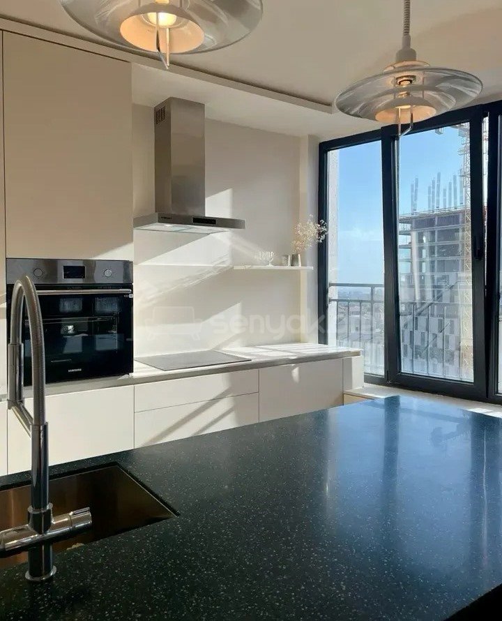 3 Սենյականոց Բնակարան Նորակառույցում, 93քմ, 12/15 հարկ, Կապիտալ Վերանորոգված