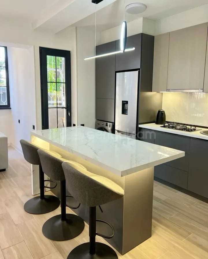 1 Սենյականոց Բնակարան Քարե Շենքում, 48քմ, 1/5 հարկ, Դիզայներական Վերանորոգված