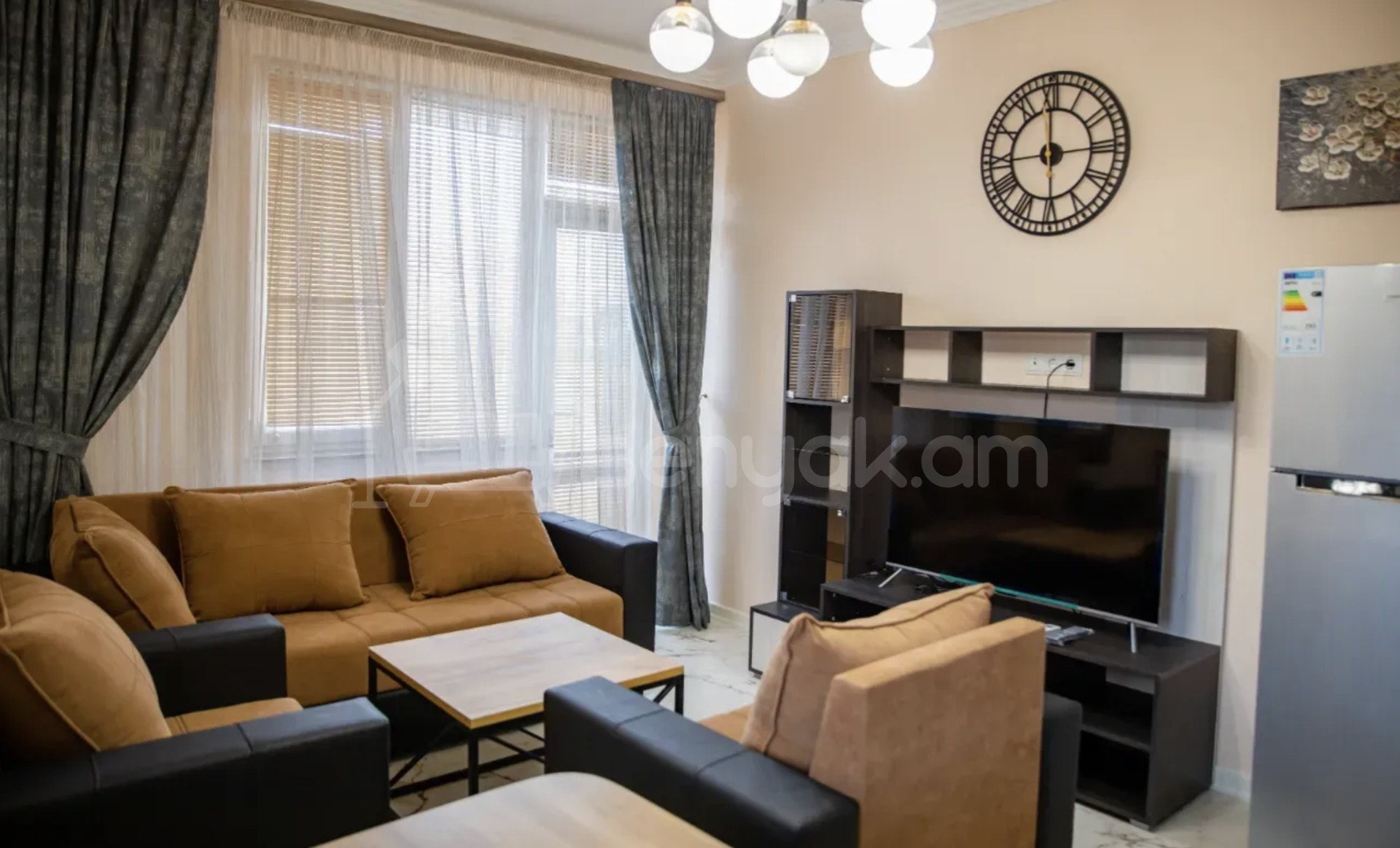 3 Սենյականոց Բնակարան, 65քմ, 2/11 հարկ, Դիզայներական Վերանորոգված, Կահավորված