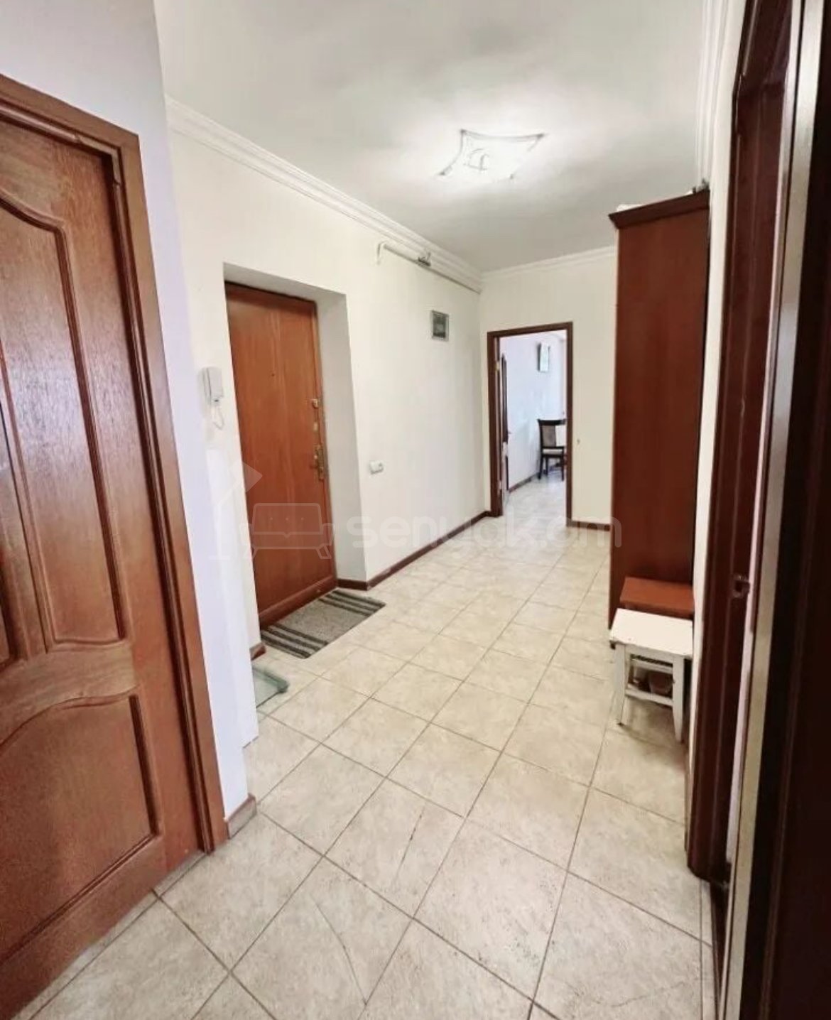 3 Սենյականոց Բնակարան, 81քմ, 13/16 հարկ, Կապիտալ Վերանորոգված