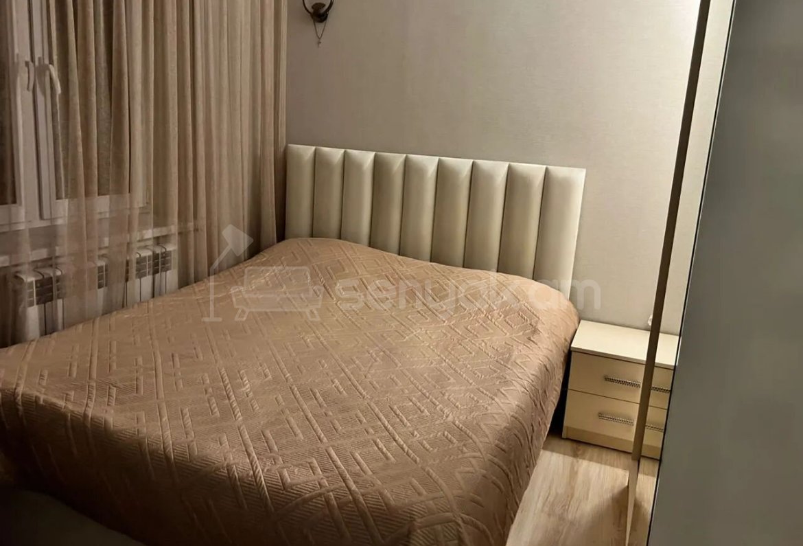 3 Սենյականոց Բնակարան Նորակառույց Քարե Շենքում, 85քմ, 2/3 հարկ, Կապիտալ Վերանորոգված