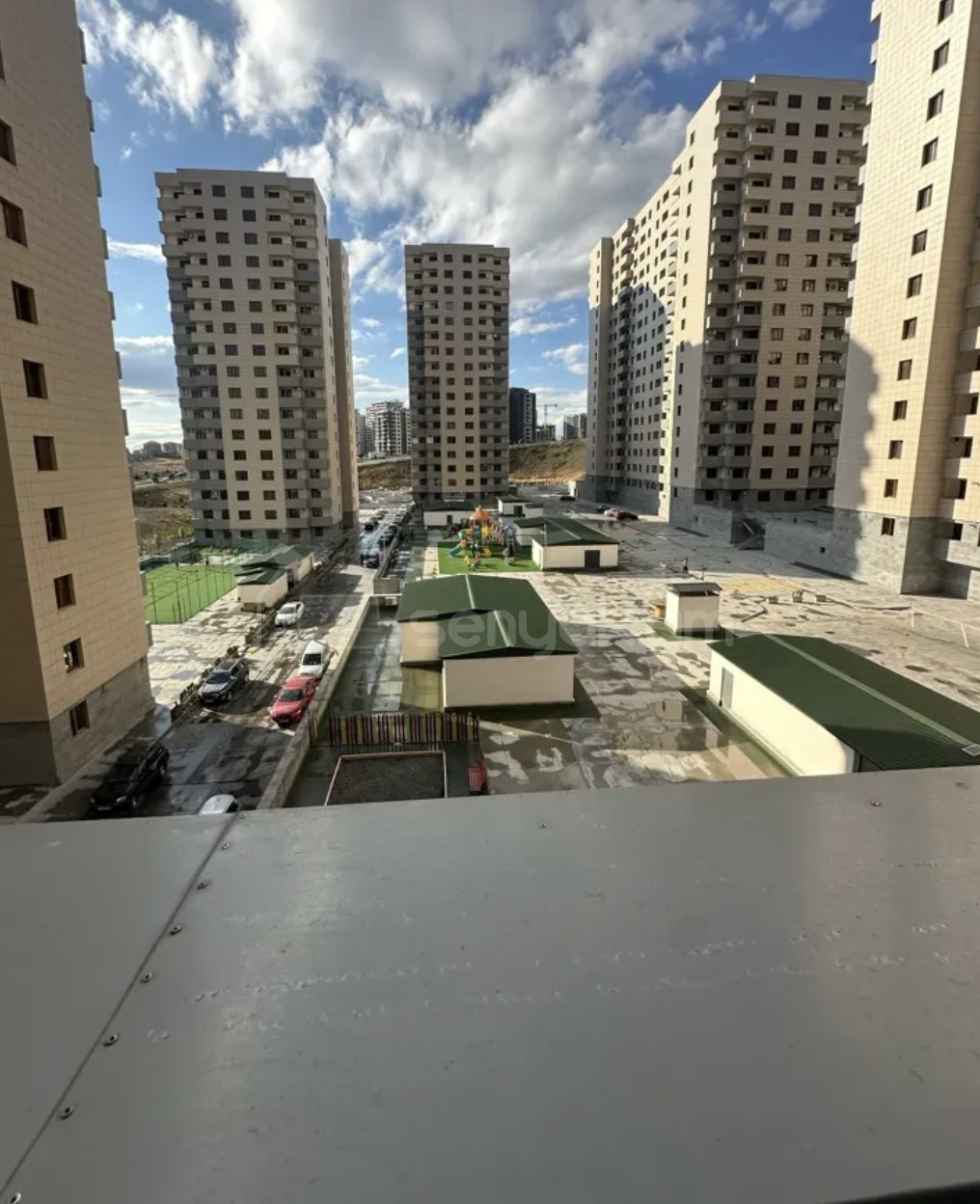 3 Սենյականոց Բնակարան Նորակառույցում, 98քմ, 4/17 հարկ, Դիզայներական Վերանորոգված, Կահավորված, Արևկող