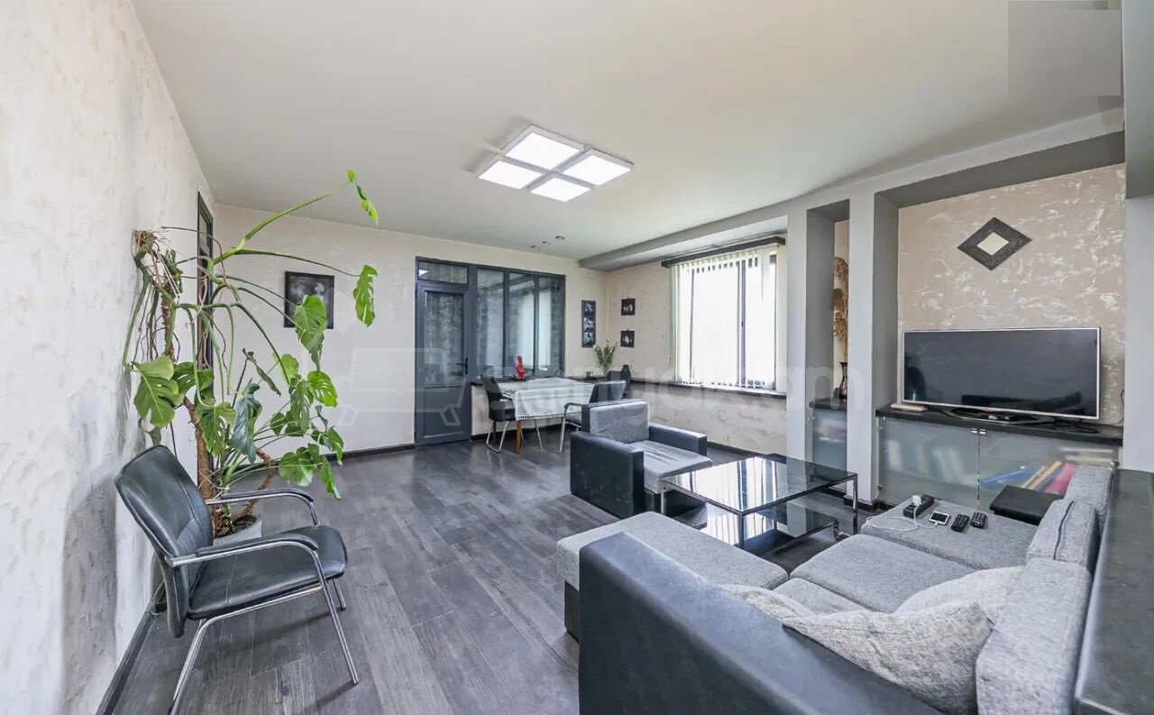 3 Սենյականոց Բնակարան, 80քմ, 10/14 հարկ, Կապիտալ Վերանորոգված