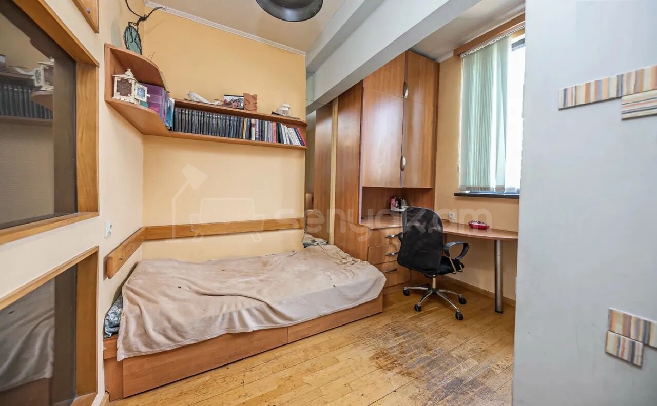 3 Սենյականոց Բնակարան, 80քմ, 10/14 հարկ, Կապիտալ Վերանորոգված