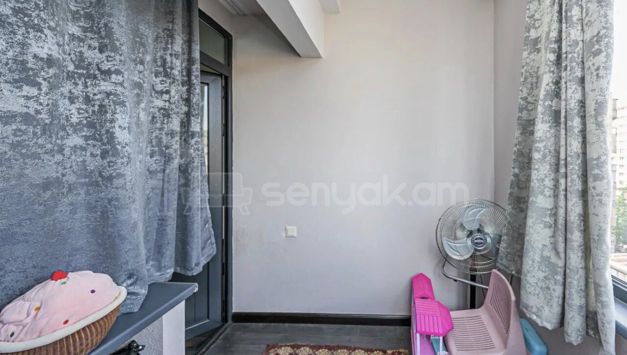 3 Սենյականոց Բնակարան, 80քմ, 10/13 հարկ, Կապիտալ Վերանորոգված