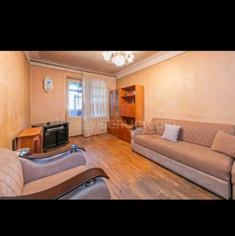 2 Սենյականոց Բնակարան Քարե Շենքում, 52քմ, 5/5 հարկ, Պետական Վիճակում, Կահավորված, Արևկող