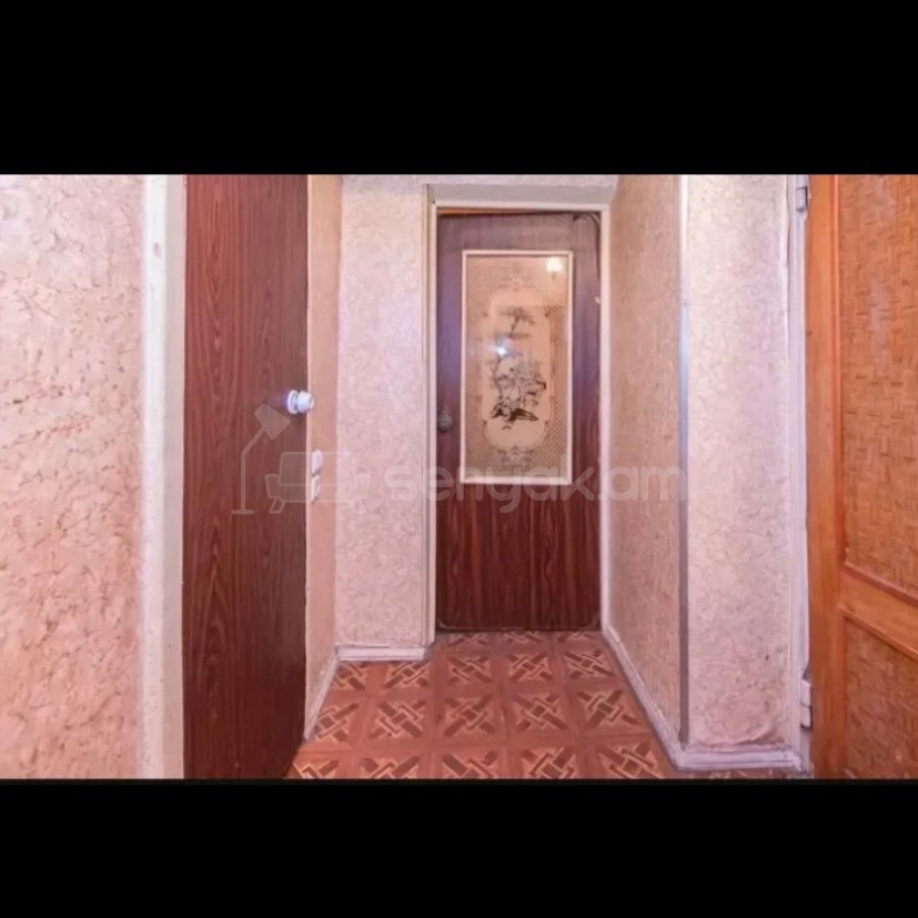 2 Սենյականոց Բնակարան Քարե Շենքում, 52քմ, 5/5 հարկ, Պետական Վիճակում, Կահավորված, Արևկող