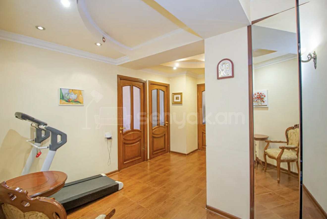 3 Սենյականոց Բնակարան, 83քմ, 6/14 հարկ, Կապիտալ Վերանորոգված