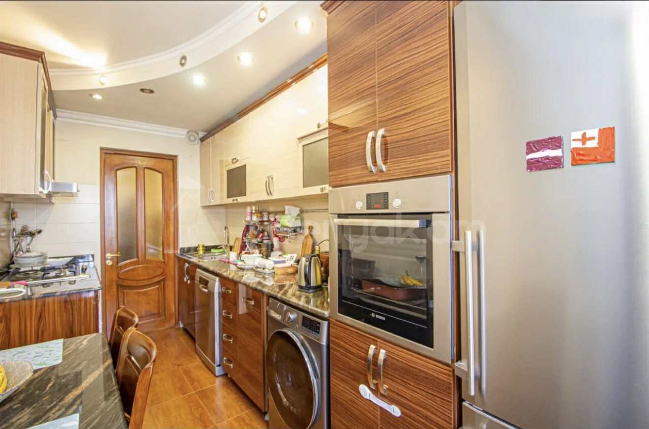 3 Սենյականոց Բնակարան, 83քմ, 6/14 հարկ, Կապիտալ Վերանորոգված