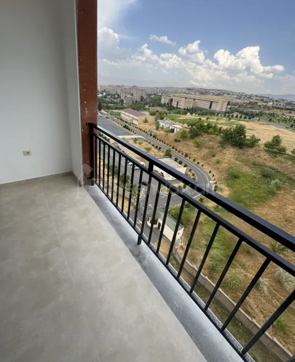 2 Սենյականոց Բնակարան Նորակառույցում, 55քմ, 10/11 հարկ, Կապիտալ Վերանորոգված