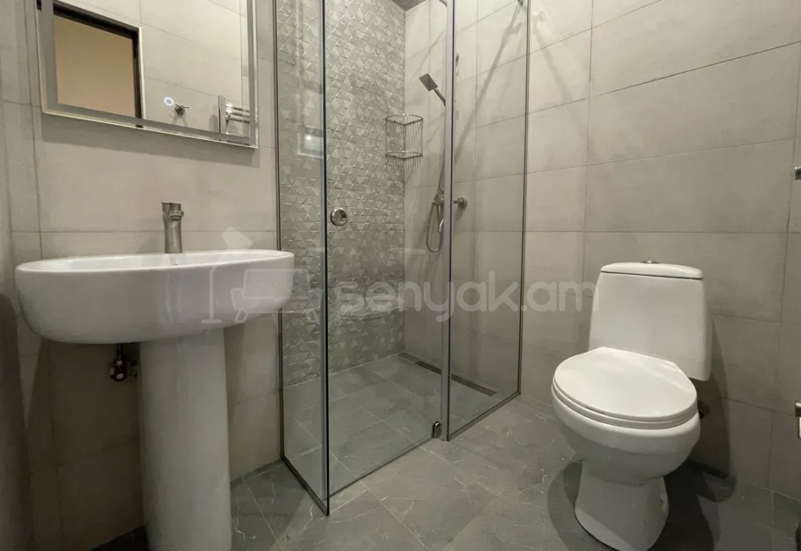 4 Սենյականոց Բնակարան Նորակառույցում, 120քմ, 14/16 հարկ, Դիզայներական Վերանորոգված