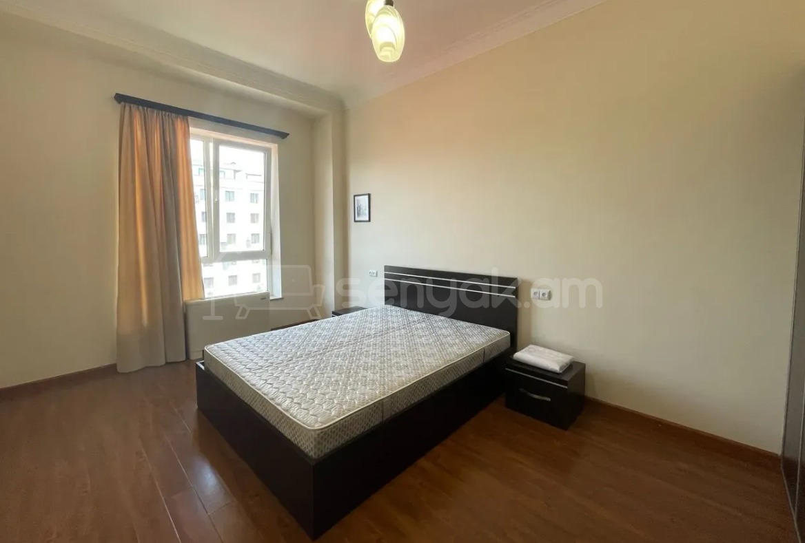 4 Սենյականոց Բնակարան Նորակառույցում, 120քմ, 14/16 հարկ, Դիզայներական Վերանորոգված