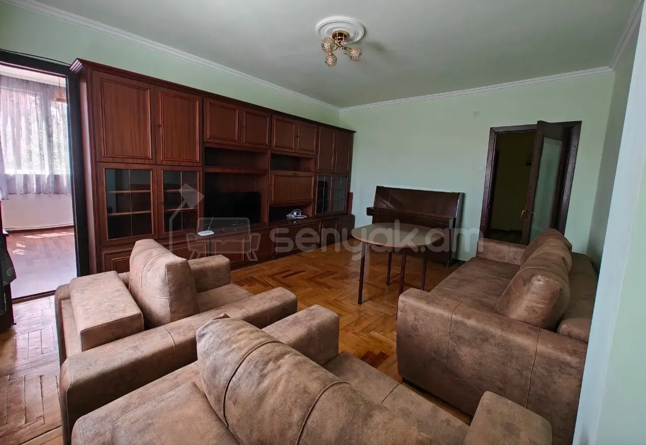 2 Սենյականոց Բնակարան Քարե Շենքում, 70քմ, 3/9 հարկ, Կապիտալ Վերանորոգված, Կահավորված