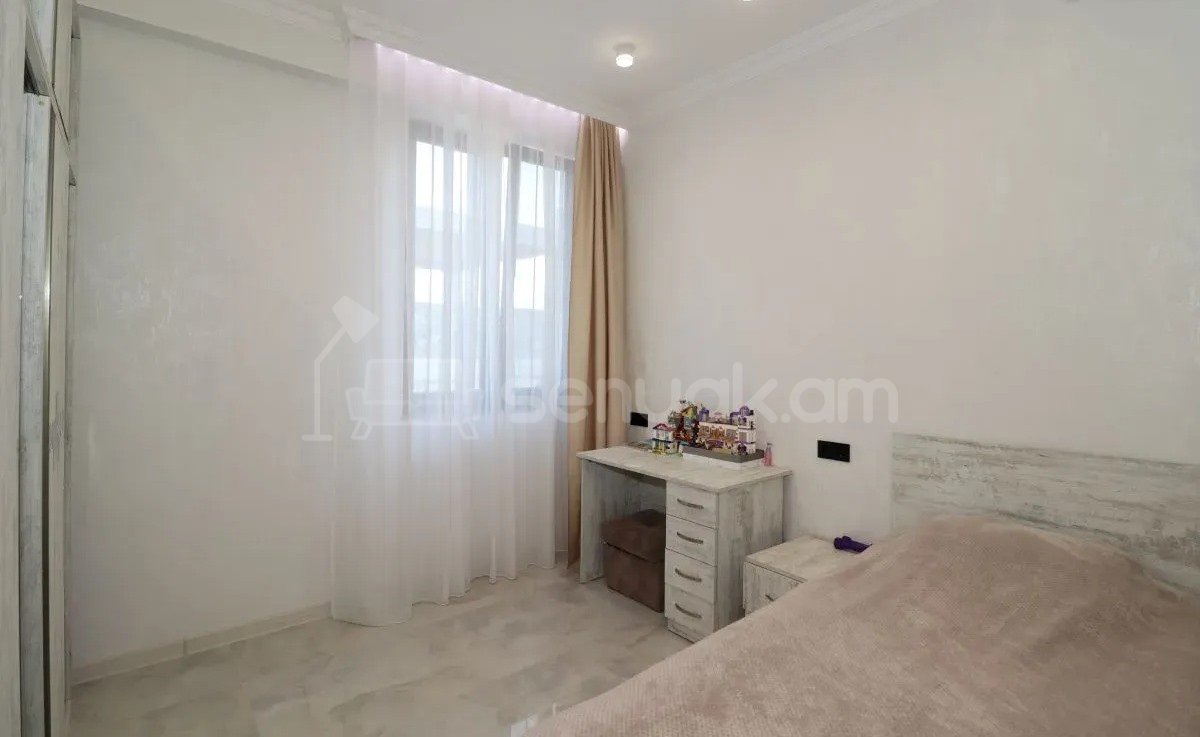 7 Սենյականոց Սեփական Տուն, 235քմ, Կապիտալ Վերանորոգված