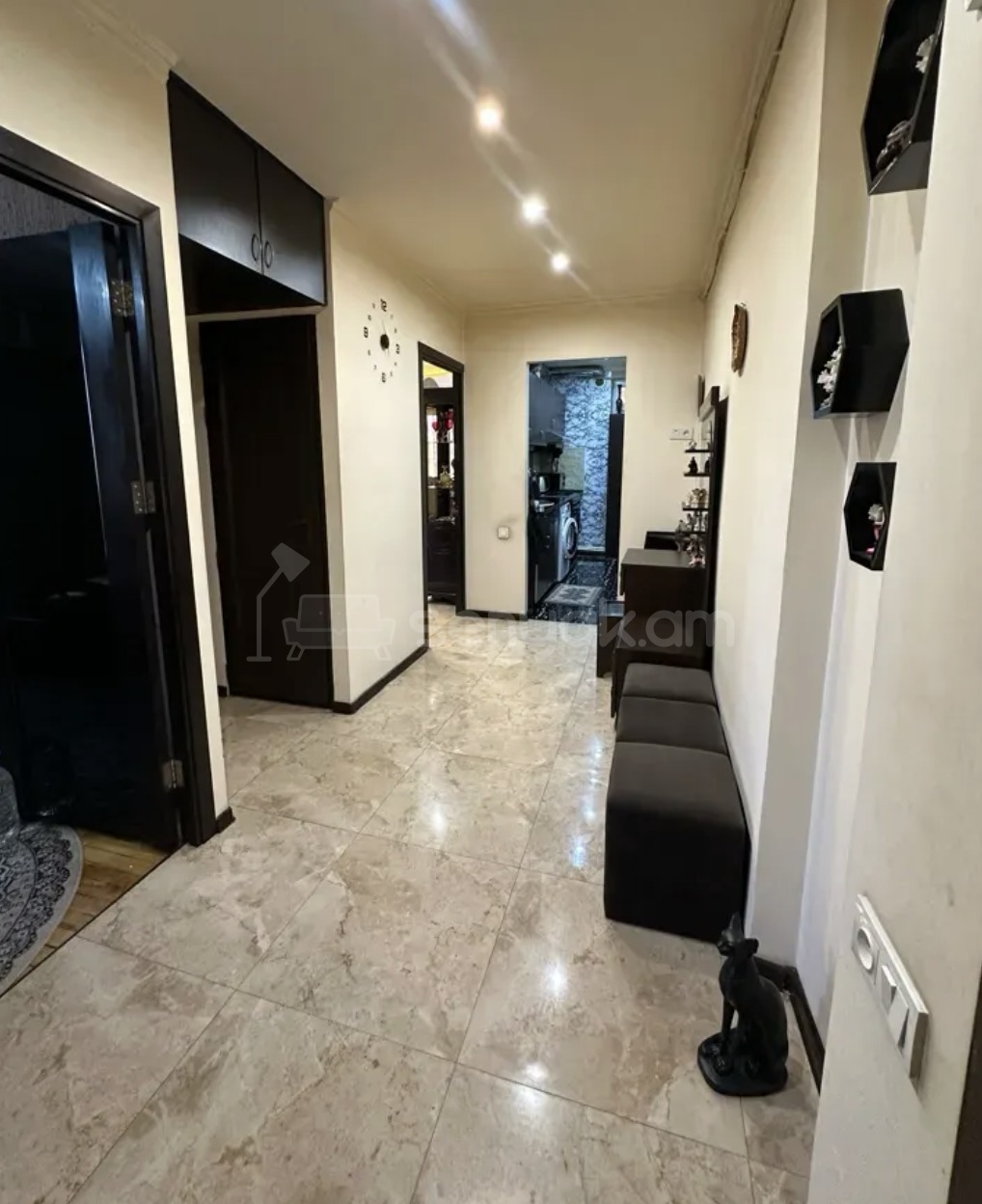 3 Սենյականոց Բնակարան, 60քմ, 6/9 հարկ, Կապիտալ Վերանորոգված