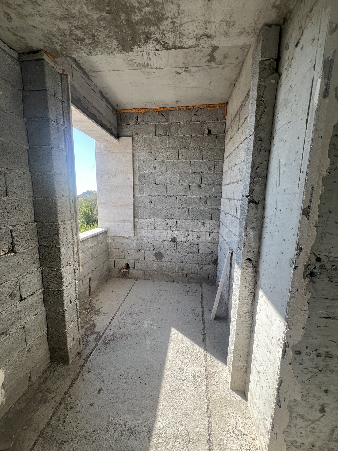 3 Սենյականոց Բնակարան Նորակառույցում, 85քմ, 4/9 հարկ, Զրոյական Վիճակում