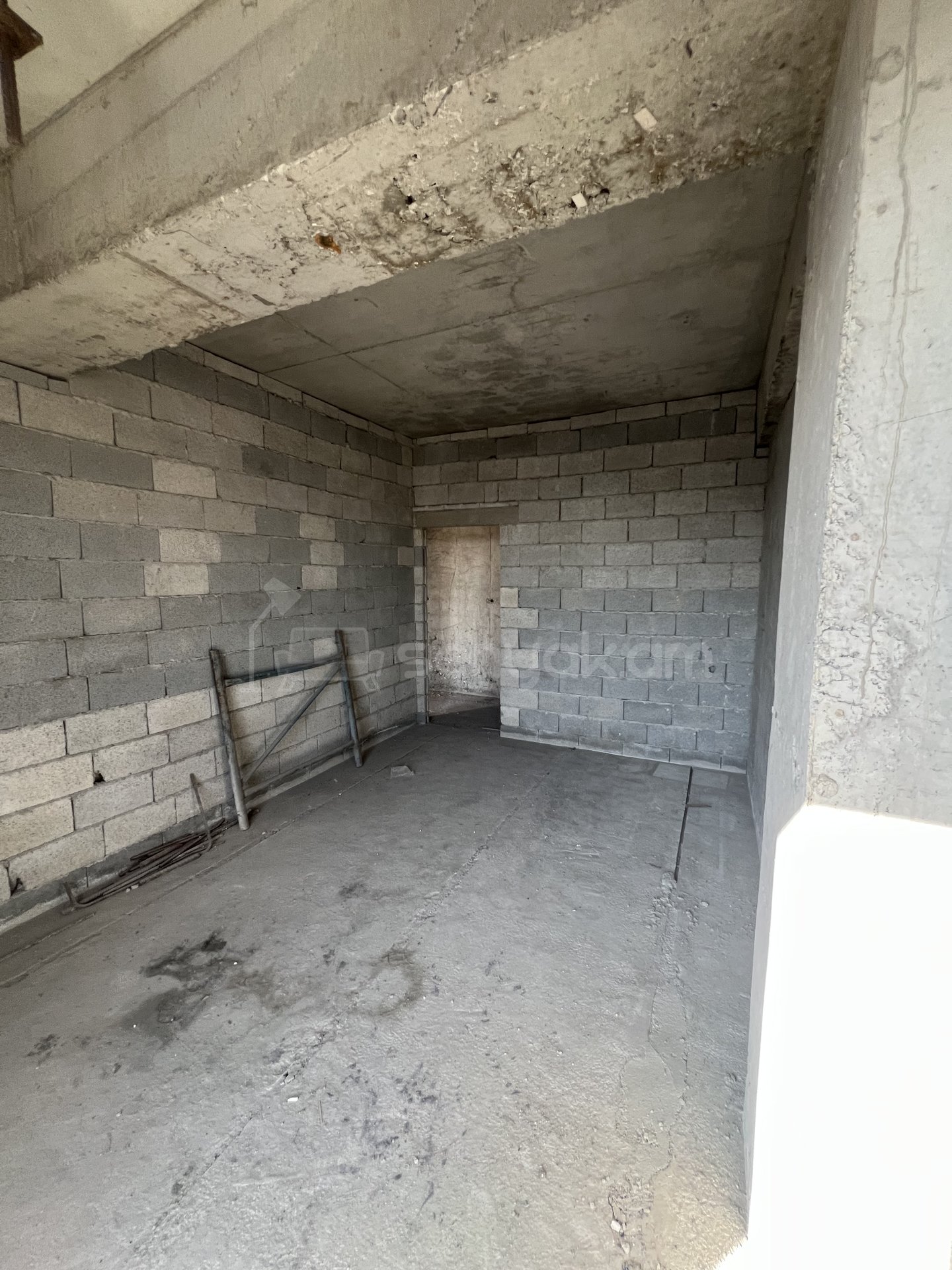 3 Սենյականոց Բնակարան Նորակառույցում, 85քմ, 4/9 հարկ, Զրոյական Վիճակում