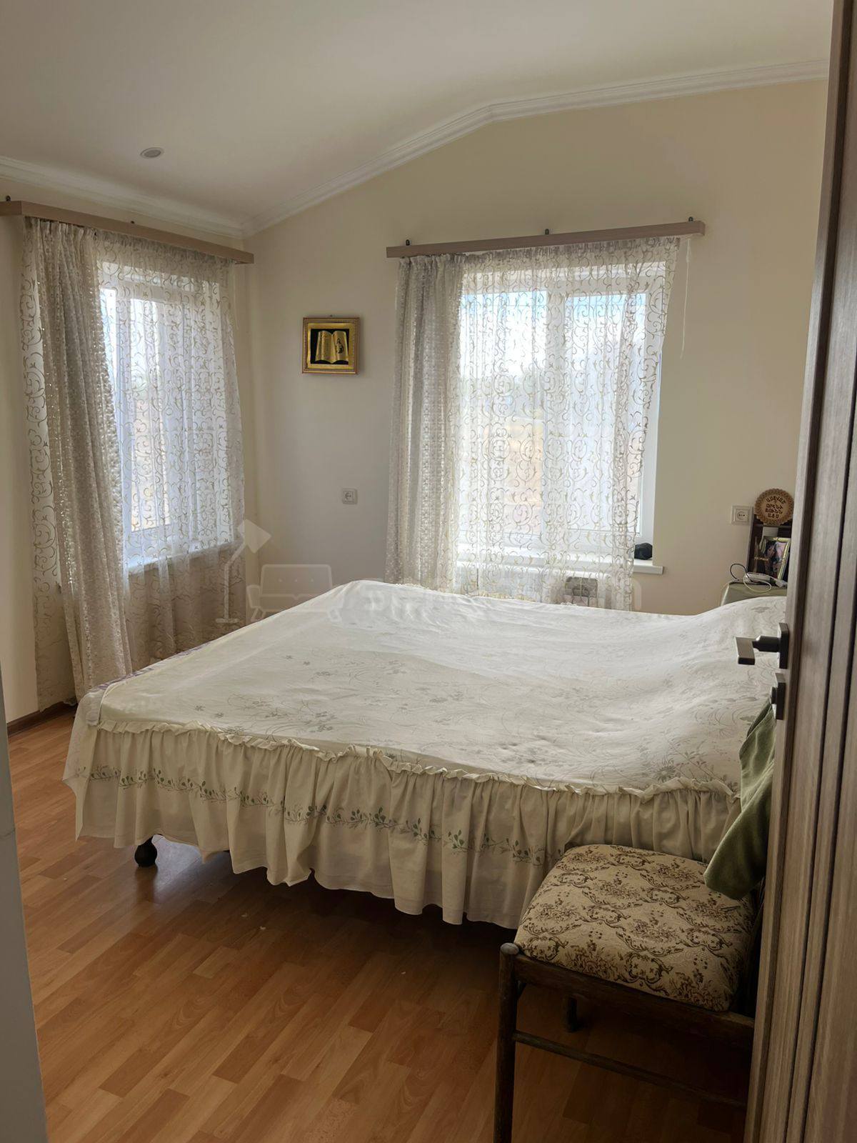 4 Սենյականոց Սեփական Տուն, 140քմ, Կապիտալ Վերանորոգված