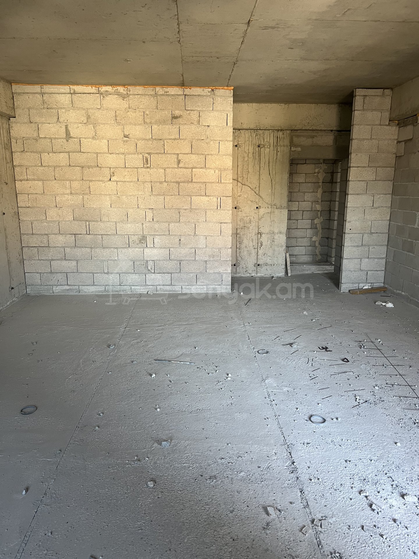 3 Սենյականոց Բնակարան Նորակառույցում, 92քմ, 5/9 հարկ, Զրոյական Վիճակում