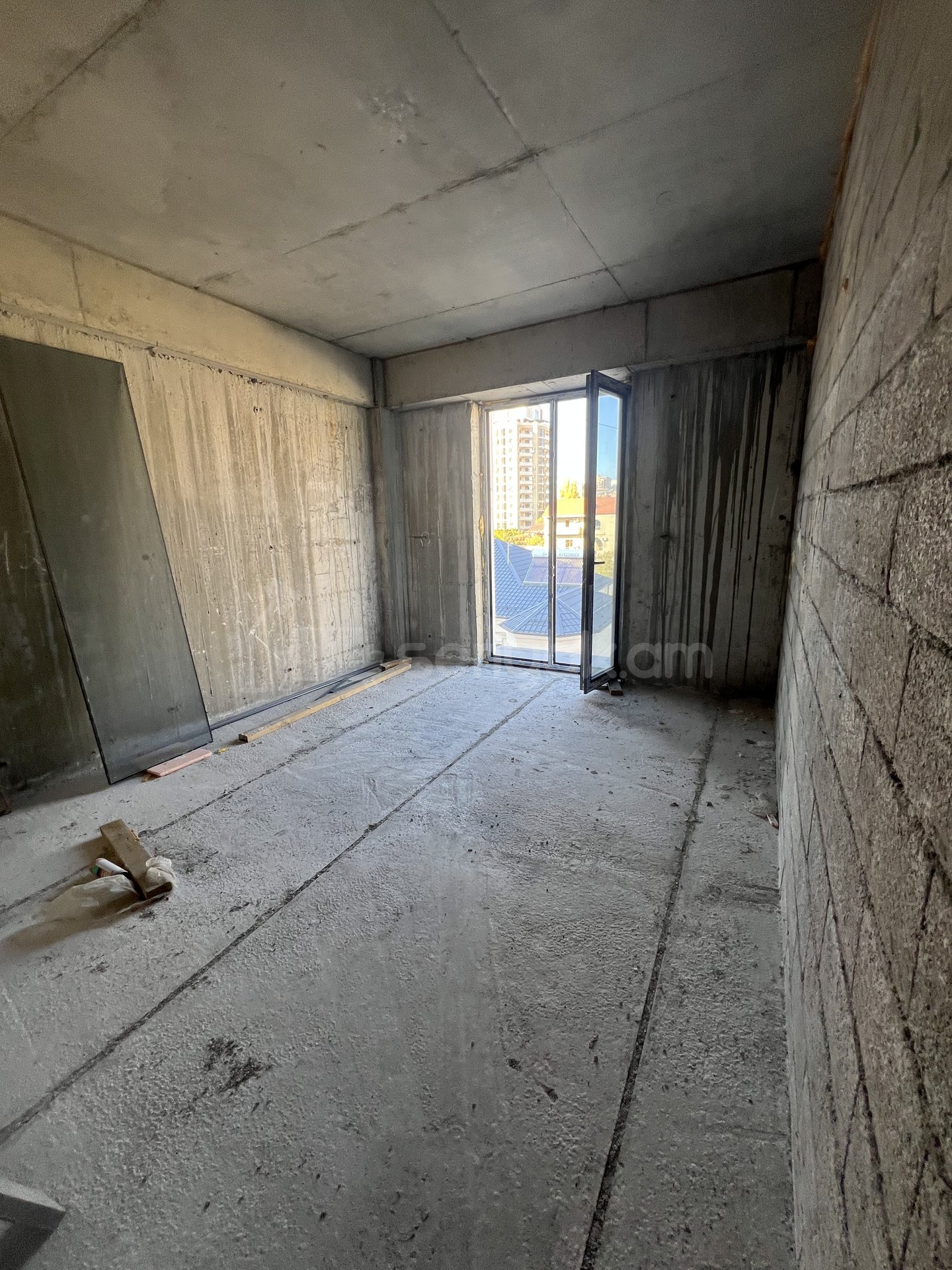 3 Սենյականոց Բնակարան Նորակառույցում, 92քմ, 5/9 հարկ, Զրոյական Վիճակում