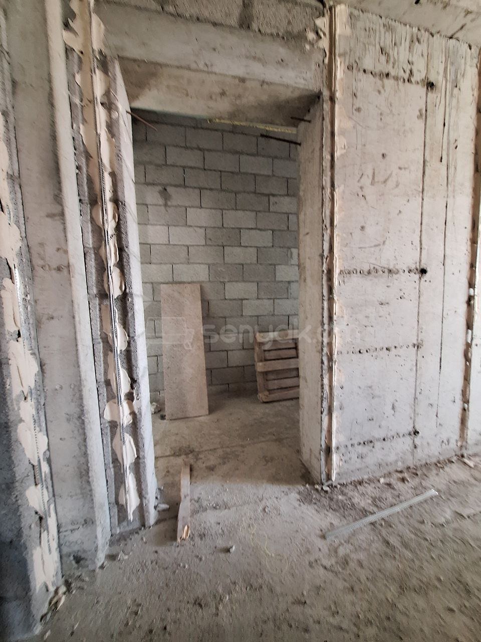 3 Սենյականոց Բնակարան, 85քմ, 6/9 հարկ, Զրոյական Վիճակում