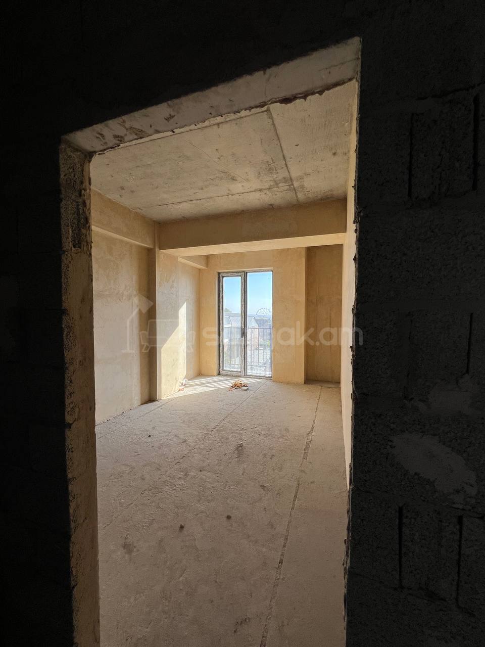 3 Սենյականոց Բնակարան Նորակառույցում, 85քմ, 4/9 հարկ, Զրոյական Վիճակում