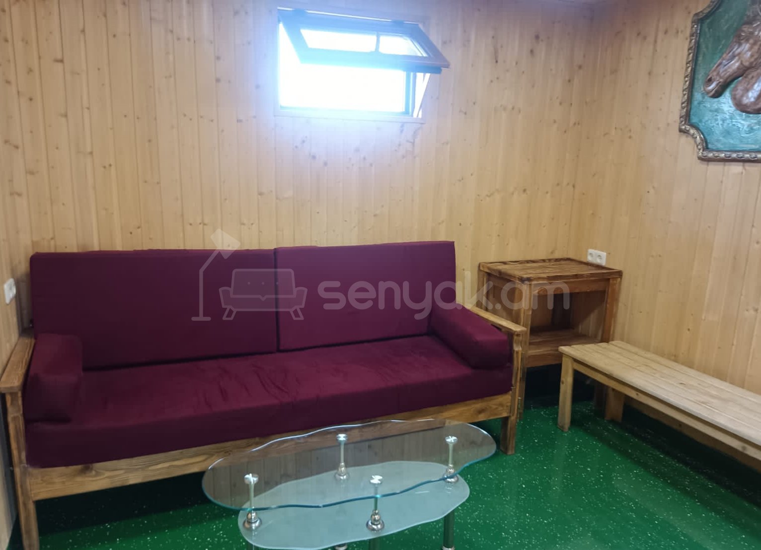 1 Սենյականոց Ամառանոց, 200քմ, Լողավազանով