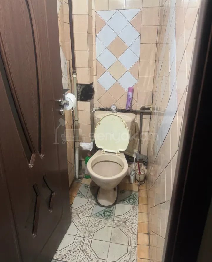 3 Սենյականոց Բնակարան Քարե Շենքում, 112քմ, 3/5 հարկ, Կոսմետիկ Վերանորոգված