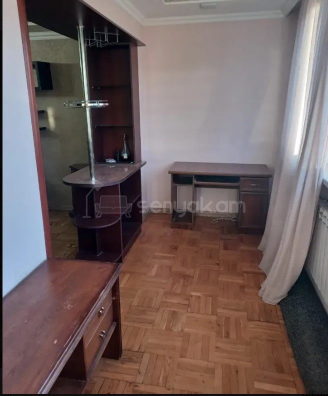 4 Սենյականոց Բնակարան, 100քմ, 5/9 հարկ, Կապիտալ Վերանորոգված, Կահավորված