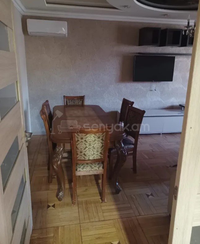 4 Սենյականոց Բնակարան, 100քմ, 5/9 հարկ, Կապիտալ Վերանորոգված, Կահավորված