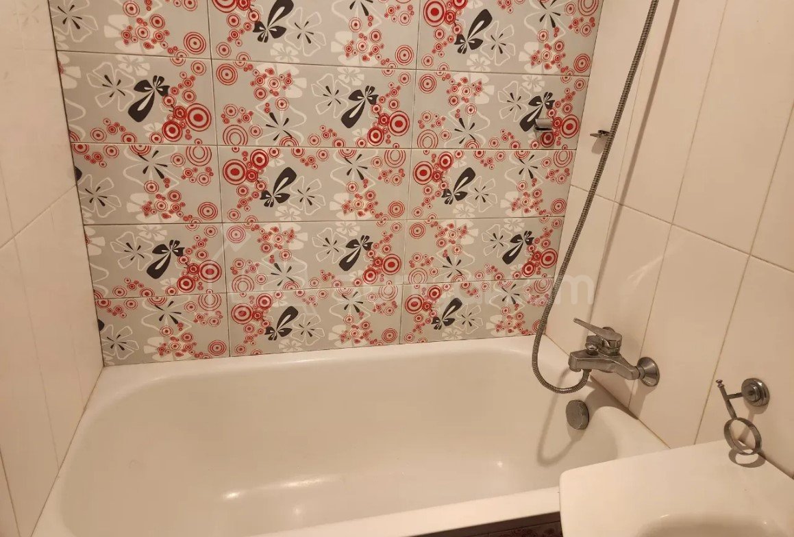 2 Սենյականոց Բնակարան Քարե Շենքում, 50քմ, 1/5 հարկ, Կապիտալ Վերանորոգված, Կահավորված