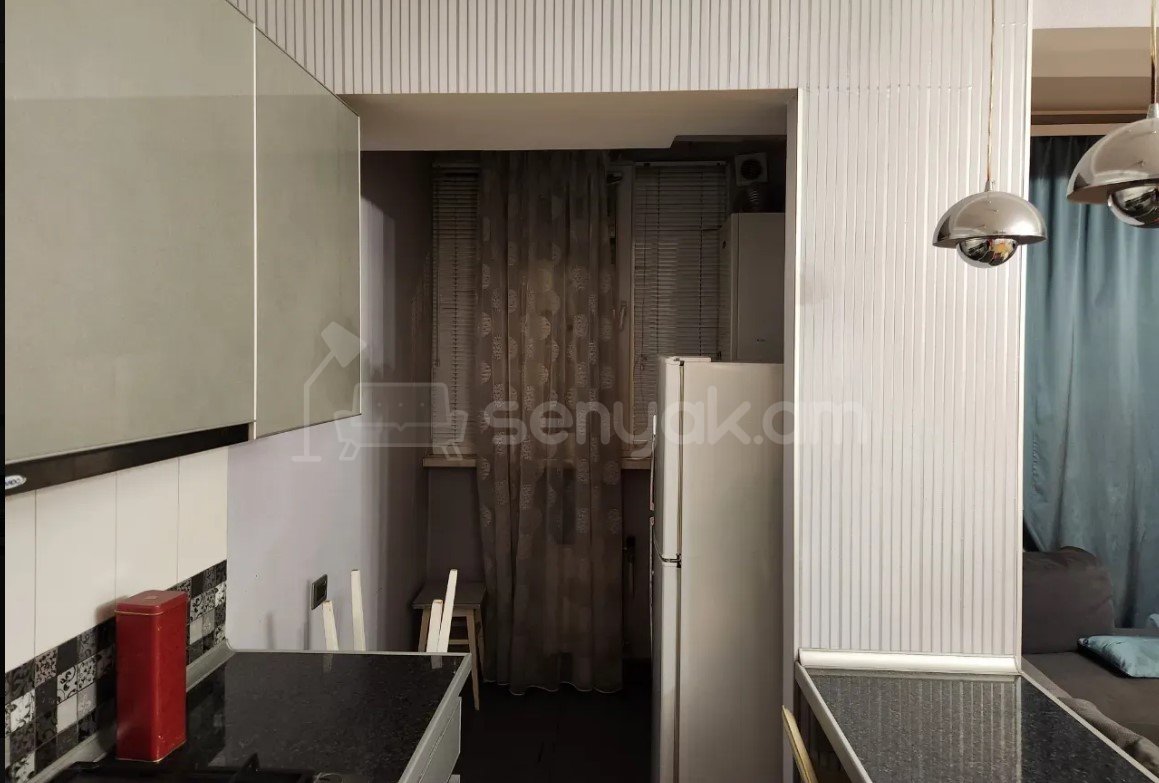 2 Սենյականոց Բնակարան Քարե Շենքում, 50քմ, 1/5 հարկ, Կապիտալ Վերանորոգված, Կահավորված