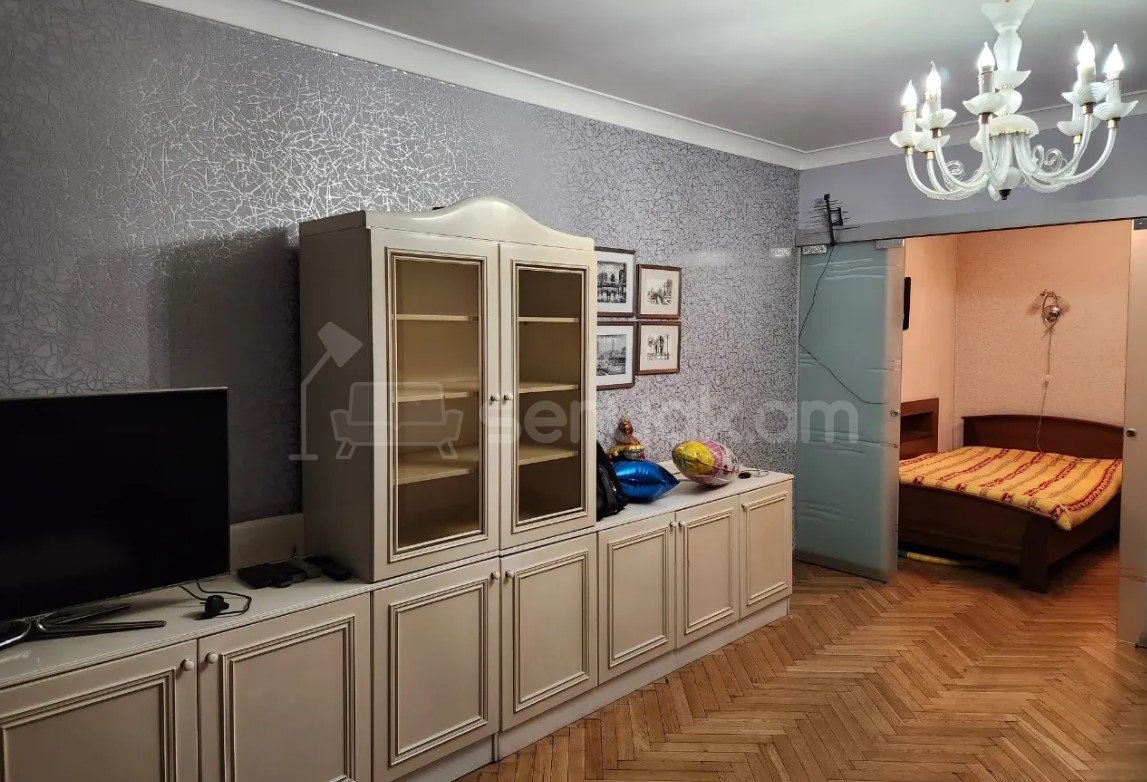 2 Սենյականոց Բնակարան Քարե Շենքում, 50քմ, 1/5 հարկ, Կապիտալ Վերանորոգված, Կահավորված