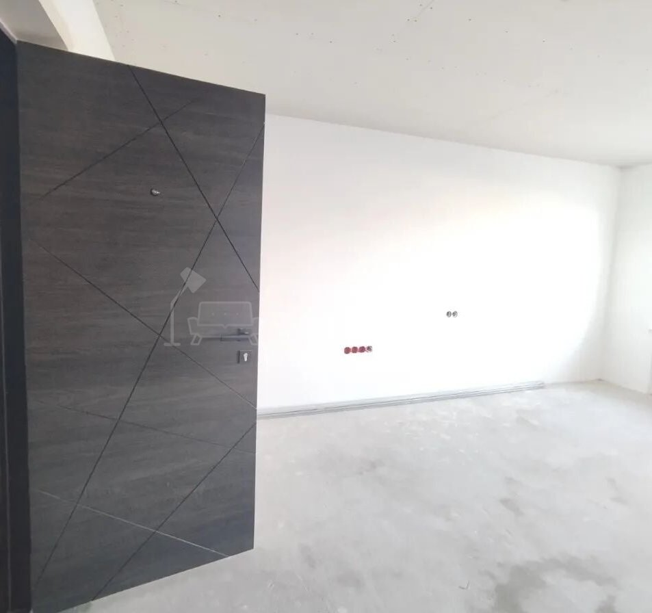 1 Սենյականոց Բնակարան, 29քմ, 4/4 հարկ, Զրոյական Վիճակում